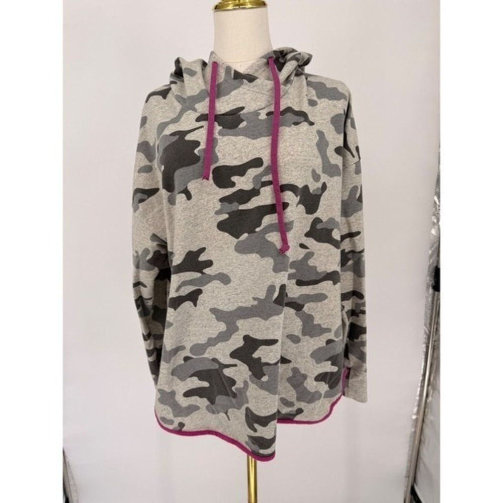 SUNDRY Camouflage Hoodie Sweatshirt Pullover Women‎ Size 2 Gray Pink Drawstring